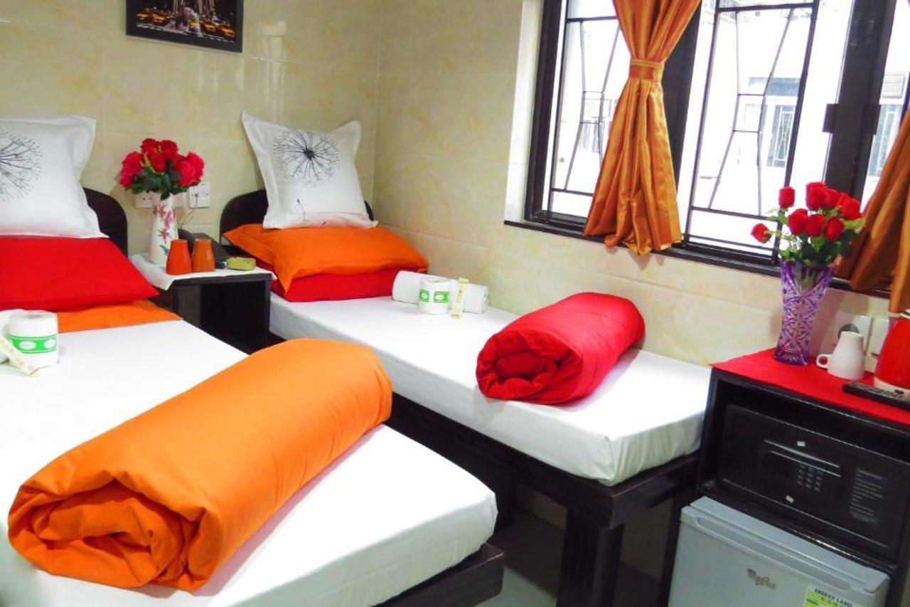 Days Hostel Block D Hong Kong Exterior photo